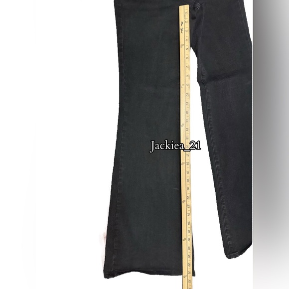 Women's Black Flared Jean - Picture 3 of 8